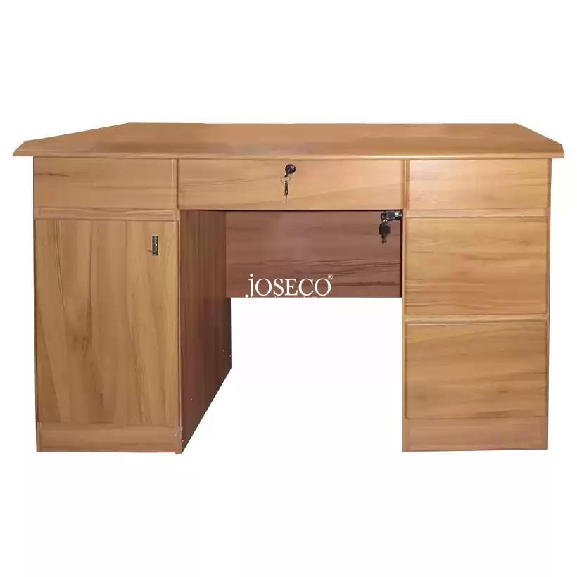 Computer Table